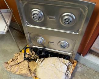 NEW WHIRLPOOL RANGE TOP