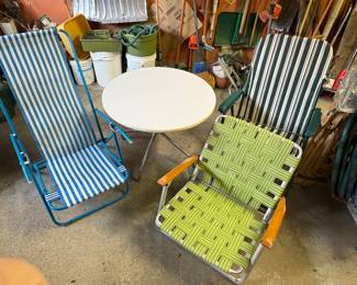 BEACH CHAIRS