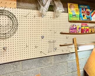 PEG BOARD