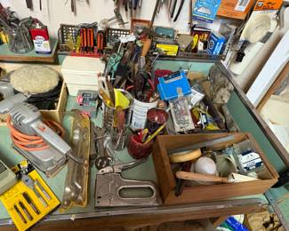 HAND TOOLS