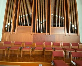 Chair only. Pipe Organ already sold