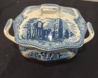Johnson Brothers "Old Britain Castles" Covered Dish