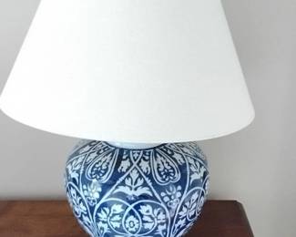 Blue and White Ginger Jar Table Lamp