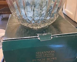 Shannon Fine Crystal "Designs of Ireland" Punch Bowl