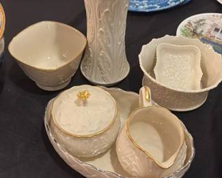 Lenox "Hampton Court" Creamer and Sugar Set with Tray