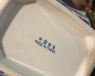 Blue and White Porcelain Octagonal Serving Bowls with Chinese Characters