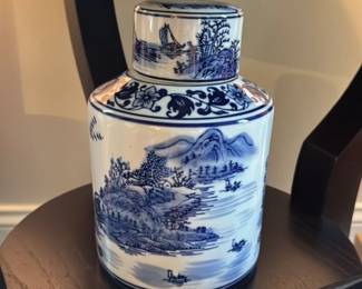 blue and white Porcelain Ginger Jar