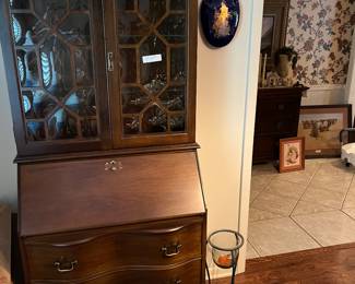 Secretary desk