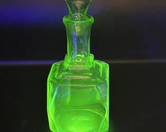 Uranium Glass Decanter with Stopper