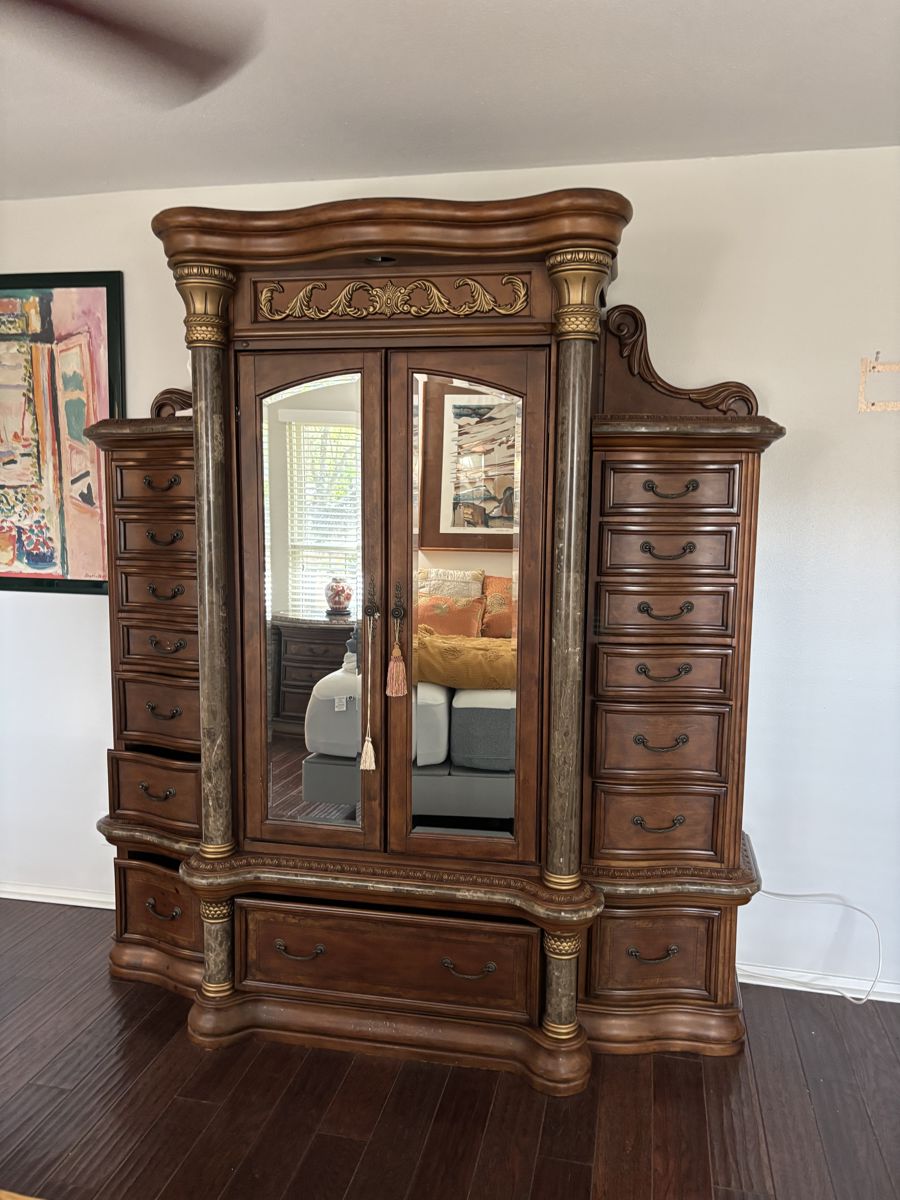 Armoire