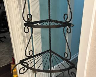 Bakers Corner Rack