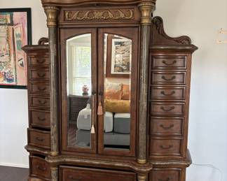 Armoire