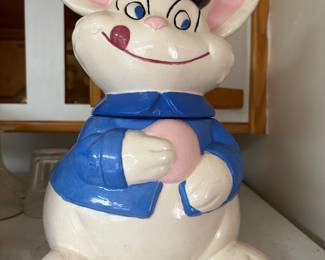 Cookie jar