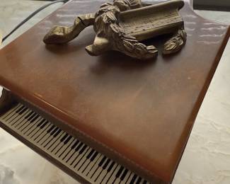 Vintage Bakelite music box