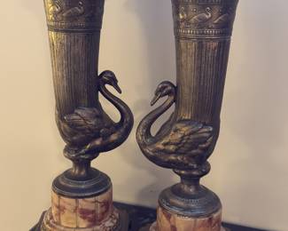 Urns