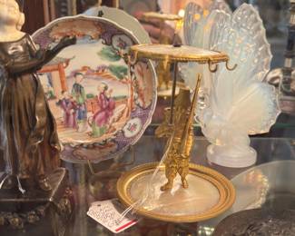 Robinson Caruso Ring Holder