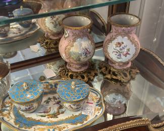 Sevres Rare Jam Server