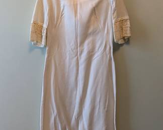 Vintage short sleeve off white tunic dress lace sleeve cuffs