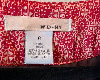 Closeup of WD-NY silk sleeveless floral pattern mini dress size 6