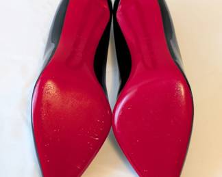 Another view of the pair of Christian Louboutin black patent leather pumps high heels size 40-1/2