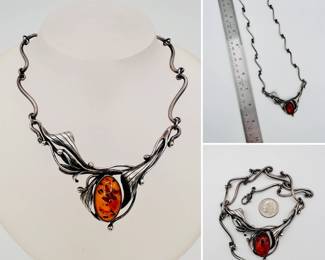 A beautiful vintage Art Nouveau style silver and amber necklace