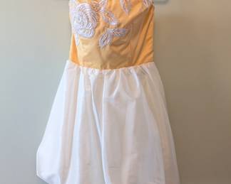 A vintage Betsey Johnson Evening NWT yellow white bubble skirt strapless cocktail dress size 8, new with tags