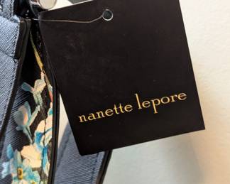 Closeup of Nanette Lepore floral print large shoulder bag tote NWT new with tags
