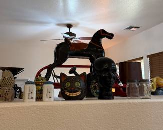 Vtg salt & pepper, jars etc