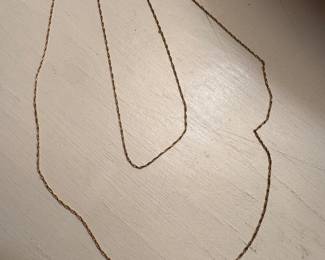 #134 - 14kt gold chain 20" - 0.73 gr - $95