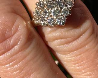 J4- $380 - sz 4 3/4 ring, 14kt gold, 1 ctw diamonds, 3.2 gr.