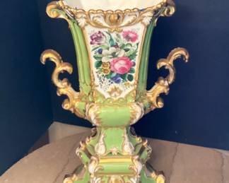 #22 - $150 - Old Paris Neoclassical green urn vase, with repair of arm, 16"T.