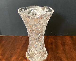 #47 - $50 - Crystal cut vase, 9".