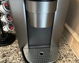 #127 - $48 - Keurig coffee maker