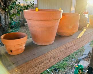 Terra Cotta Pots. Multiple Sizes.