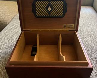 Cherrywood cigar humidor 10”x12”x5”