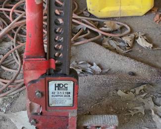 Bumper jack