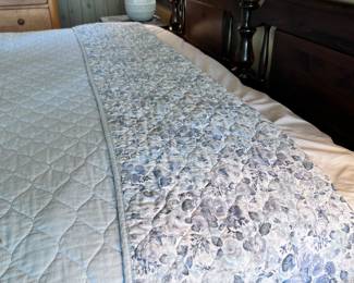 Linen - BEDDING 