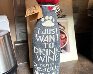 Dog Lover / Wine Drinker Fun