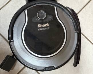 Shark ION ROBOT