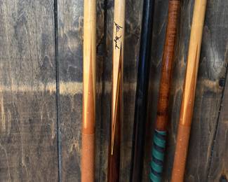 Pool Cue/Sticks
