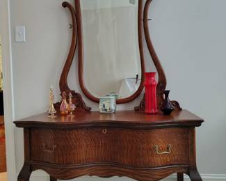 Incredible tiger oak vanity / wash table recently restored professionally.
