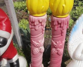 2 pink candles $30