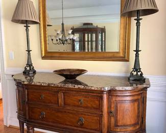 Haverty’s sideboard, lamps & mirror