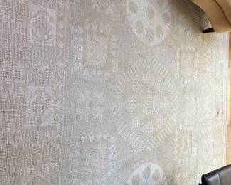 Handknotted wool rug