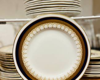 Aynsley 8 inch plates $8 each