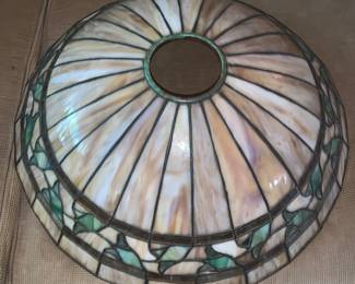 Stained glass lamp shade