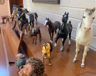 Breyer type horses