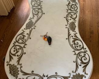 Carrara marble coffee table -keys to give dimension of large size