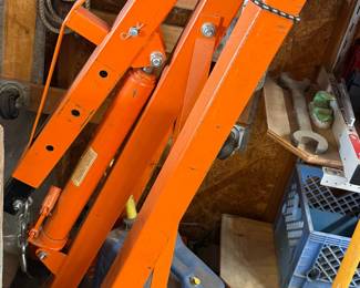 Engine Crane 