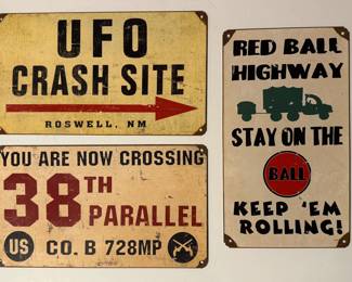 Metal novelty signs